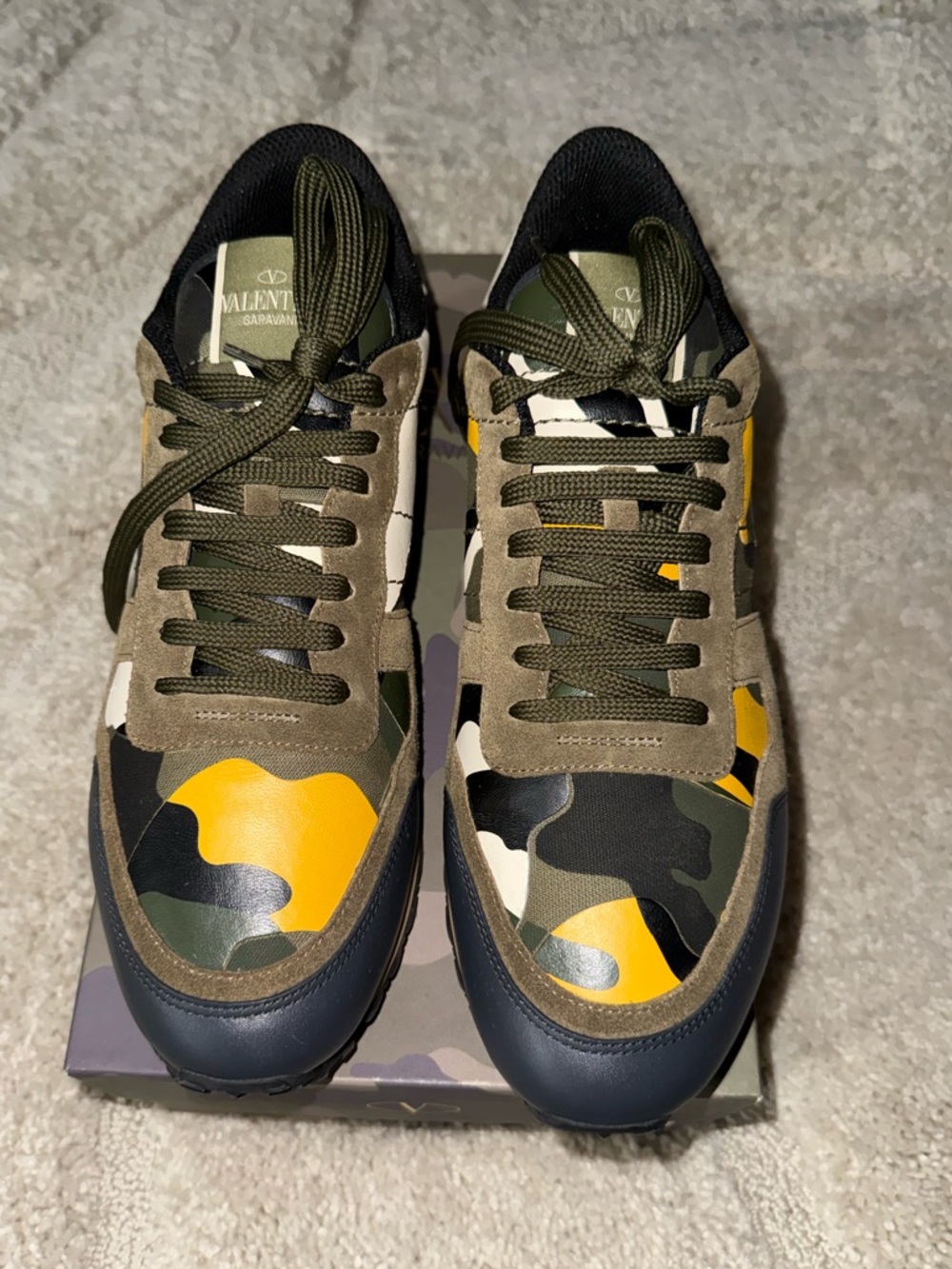 Valentino Camouflage Low-Top Sneakers - Yellow Olive Black